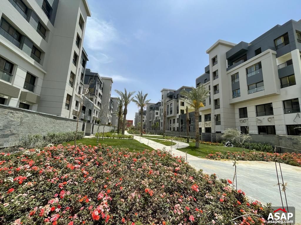 Finished Penthouse for Sale in Trio Gardens Finished Penthouse for Sale in Trio Gardens