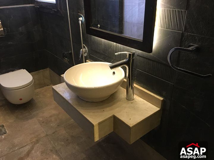 Duplex with Garden for Rent in Casa