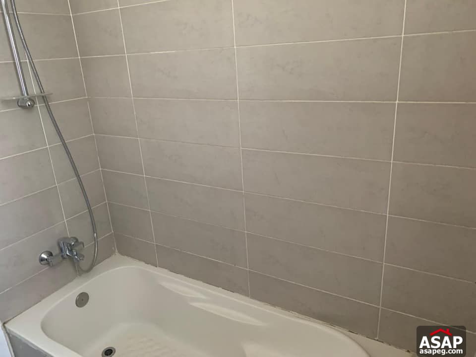 Studio for Rent in Village Gate Compound Studio for Rent in Village Gate Compound