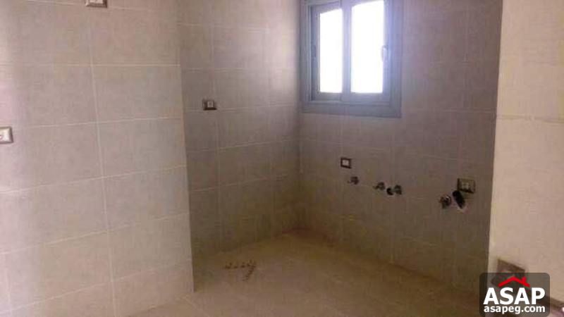 Apartment for Rent in Village Gate Apartment for Rent in Village Gate