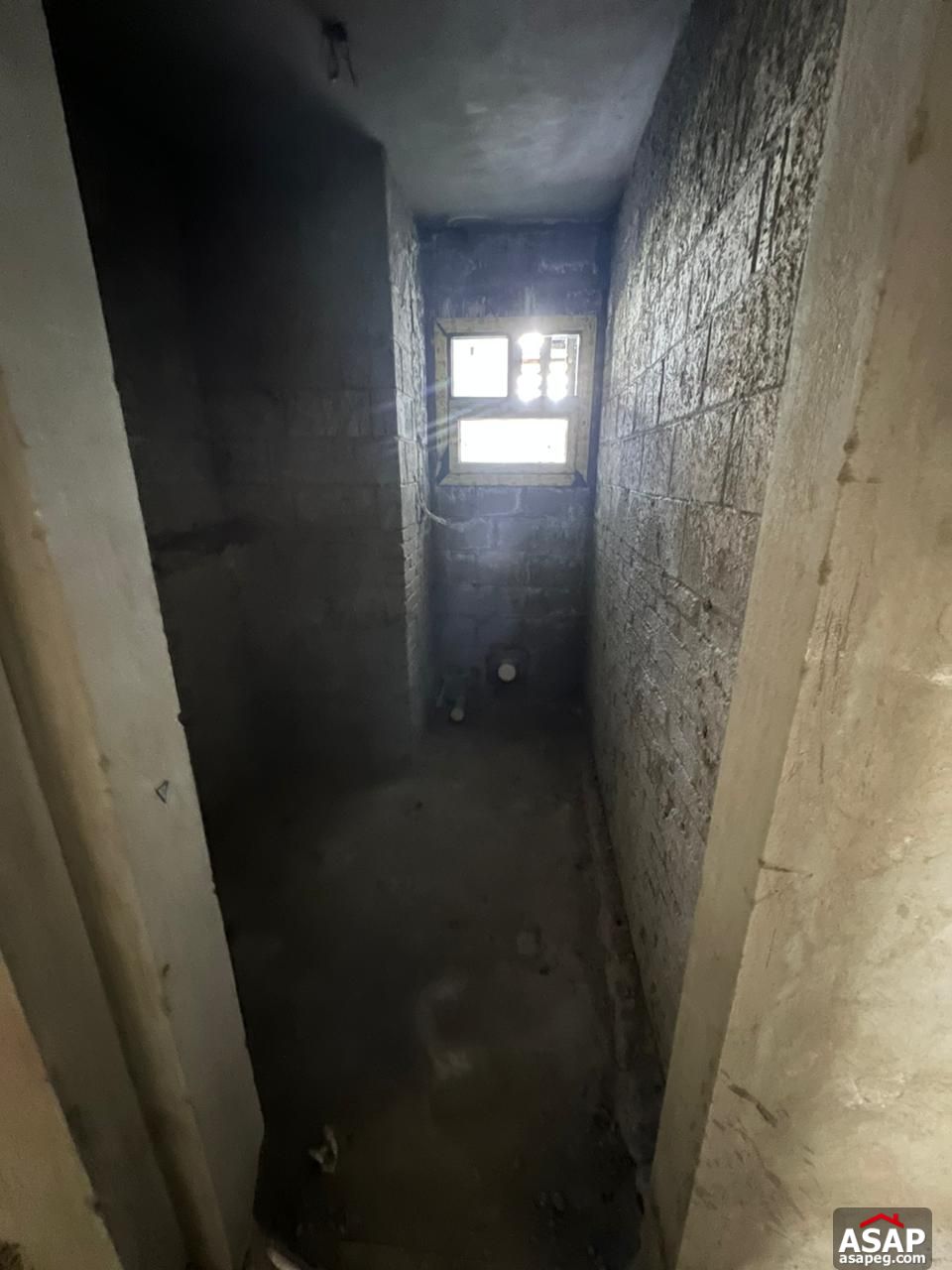 Ground Floor for Sale in Azad Compound