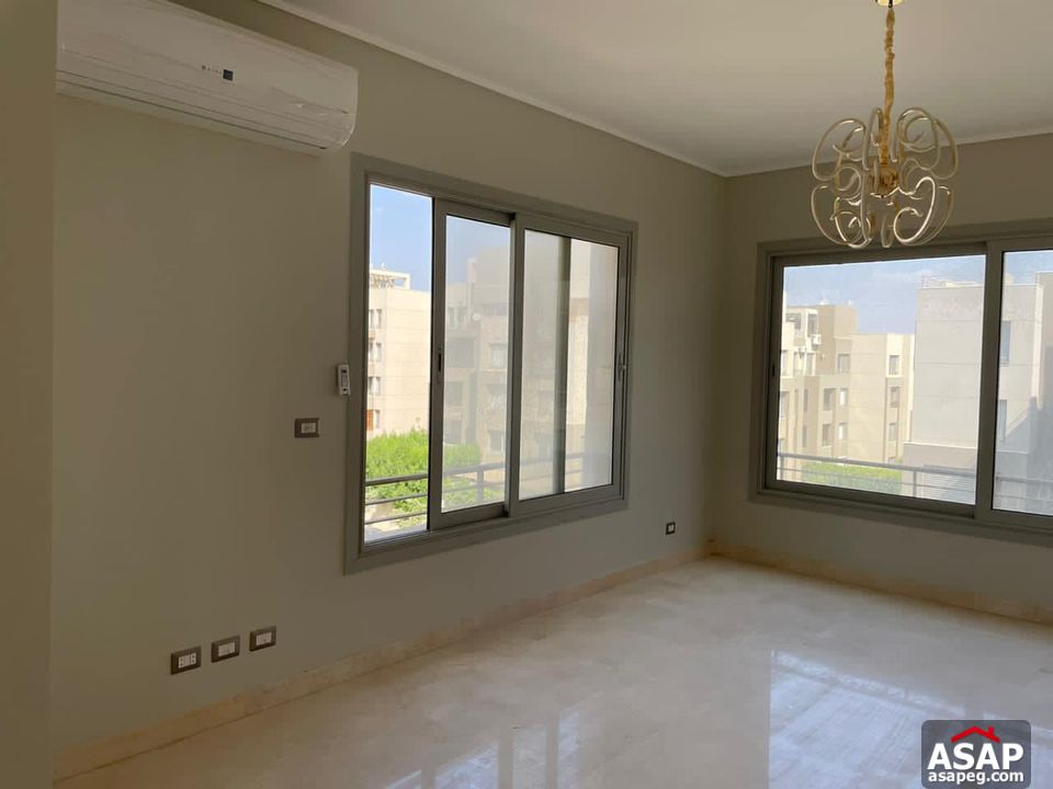 Duplex for Rent in Village Gate