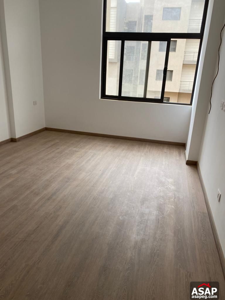 Finished Apartment for Rent in Fifth Square