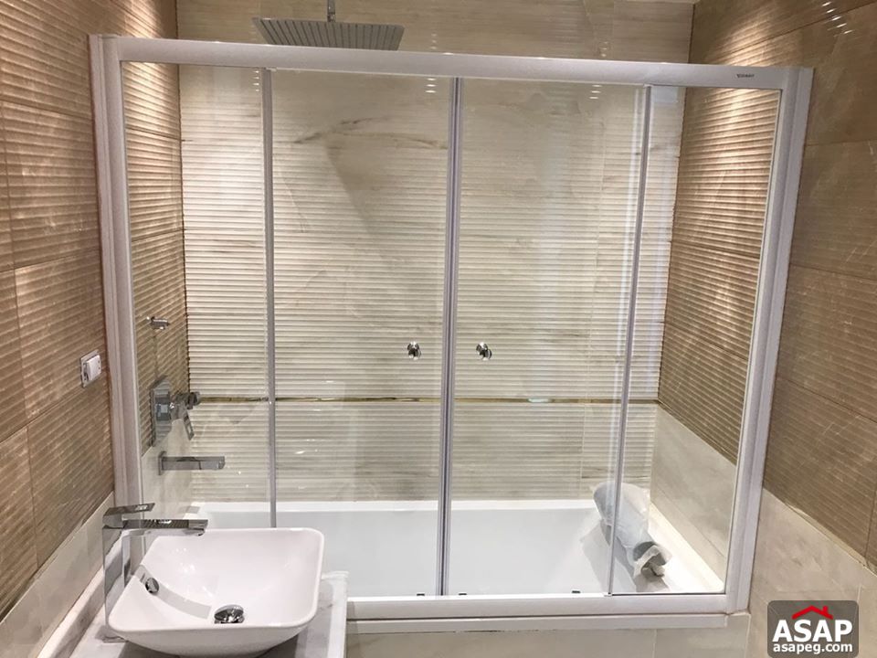 Duplex with Garden for Rent in Eastown