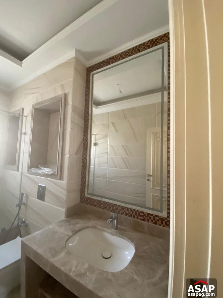 Twin House for Rent in Mivida Emaar