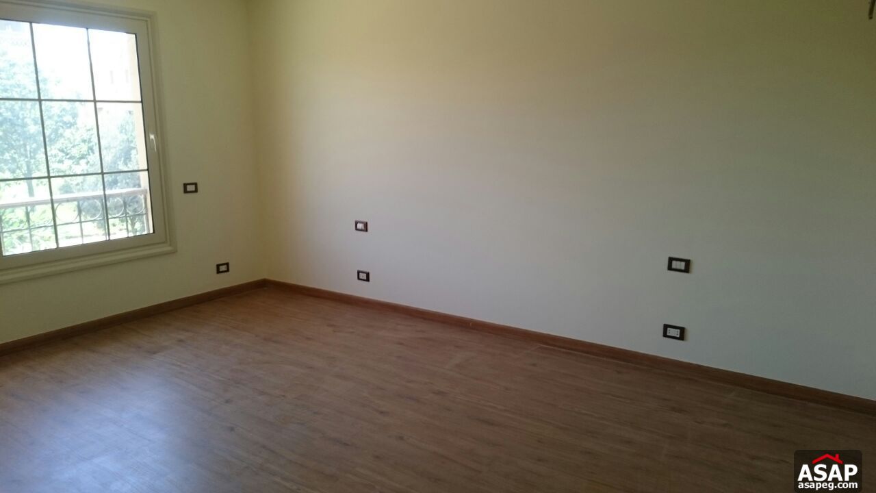 Twin House with Garden for Rent in Bellagio