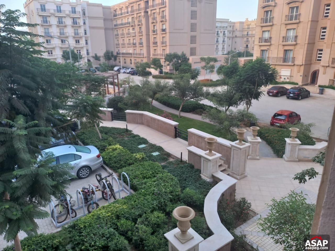 Apartment for Sale in Hyde Park Compound