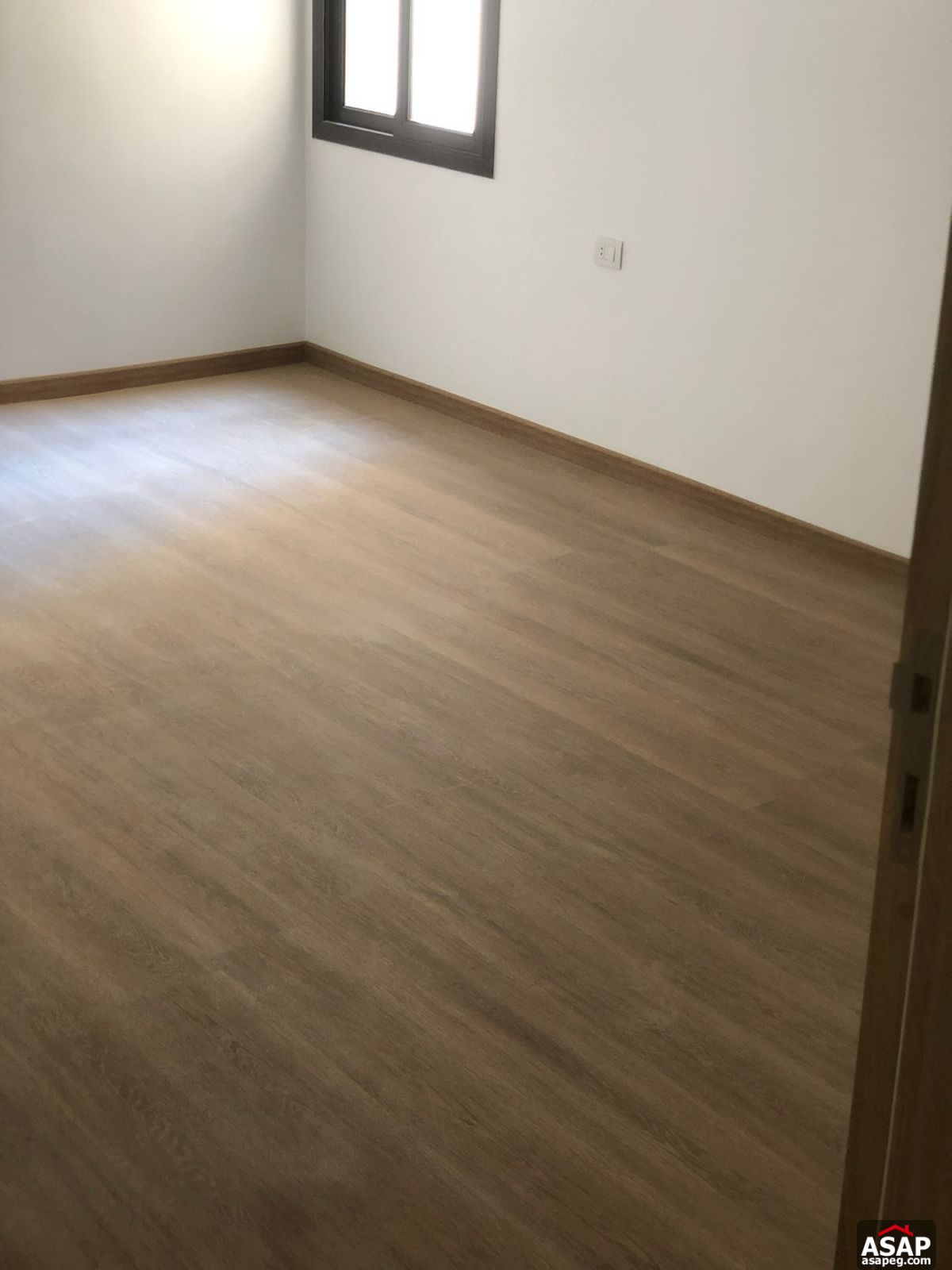 Apartment for Rent in Fifth Square Apartment for Rent in Fifth Square