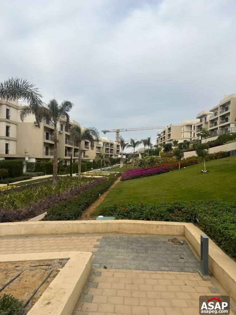 Ground Floor for Sale in Fifth Square Compound