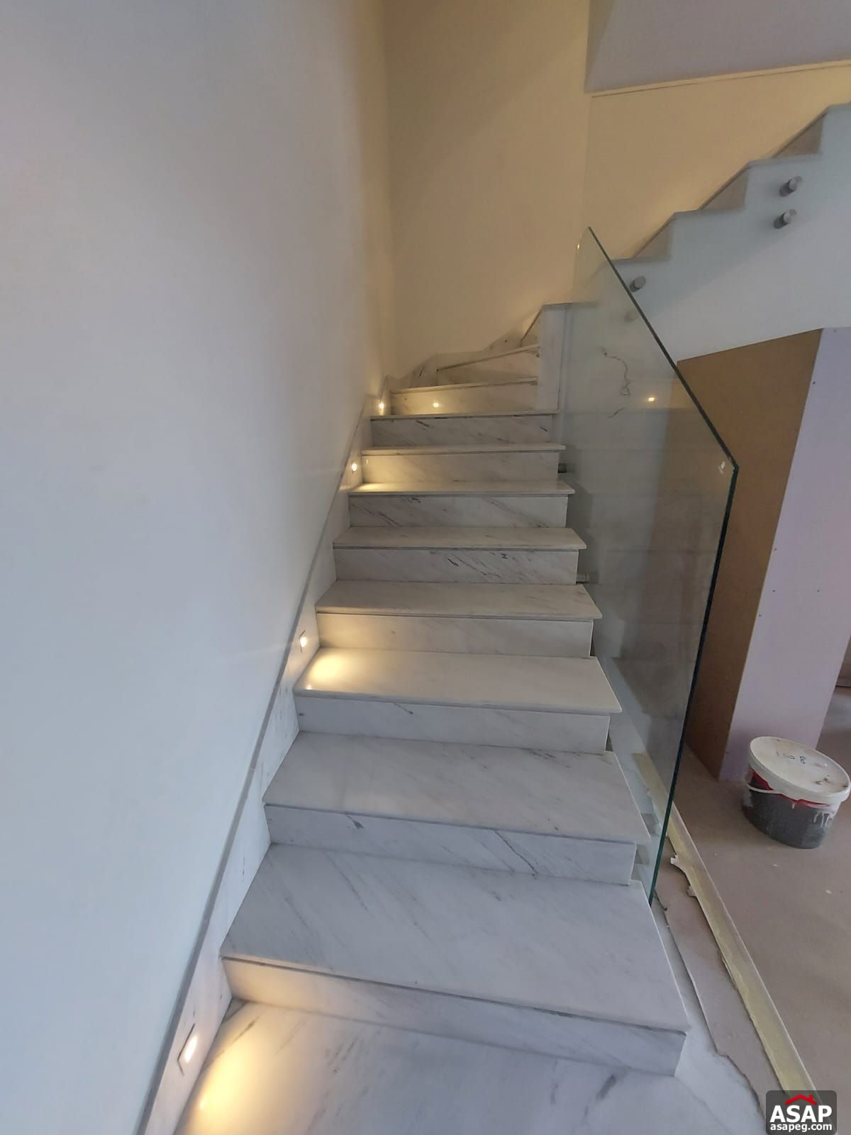 Triplex with Roof for Rent in Eastown Sodic