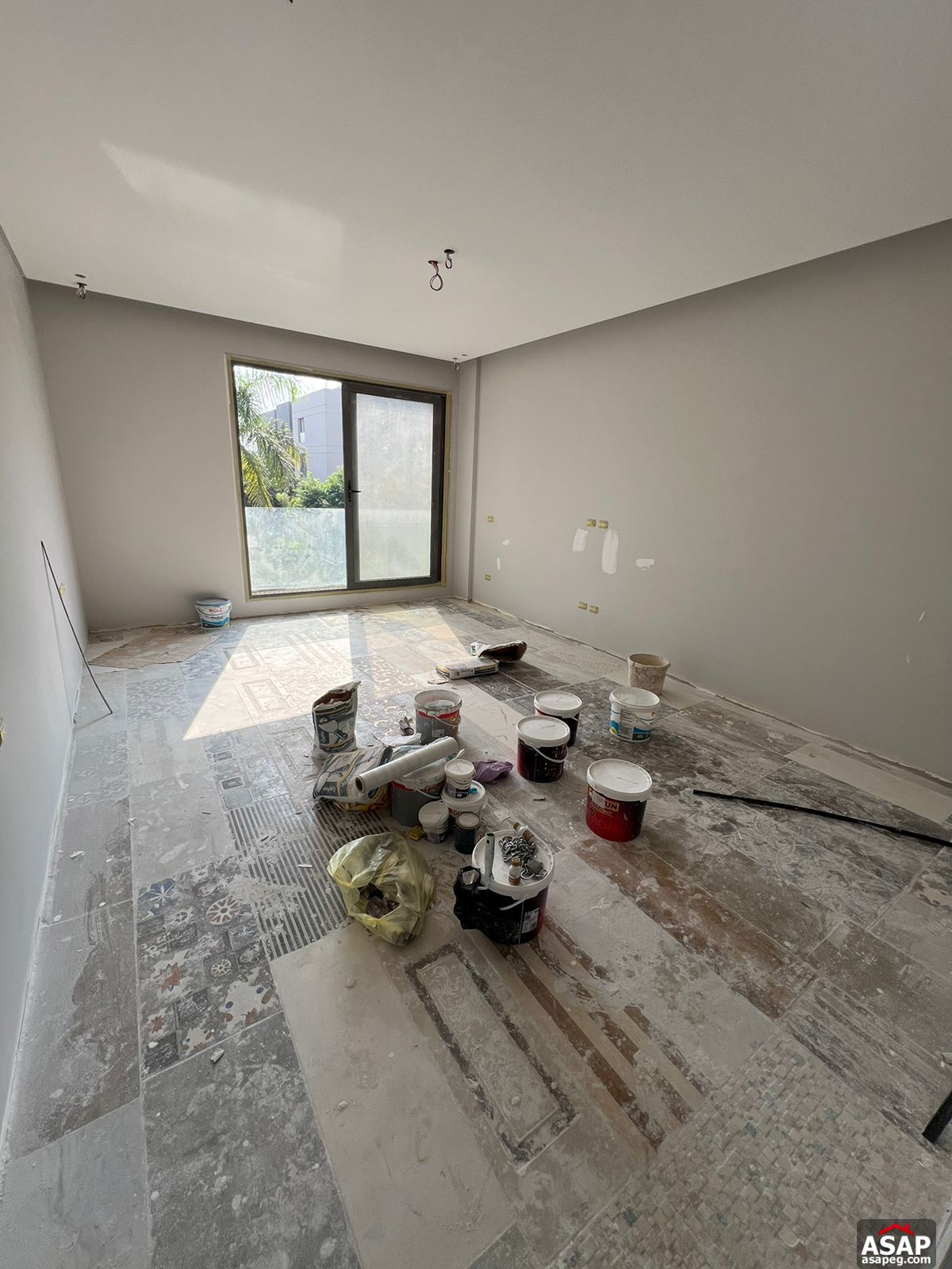 Apartment for Rent in Silver Palm Compound Apartment for Rent in Silver Palm Compound