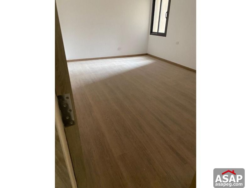 Finished Apartment for Sale in Fifth Square Finished Apartment for Sale in Fifth Square