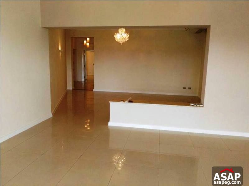 Apartment with Club View in Zamalek Apartment with Club View in Zamalek