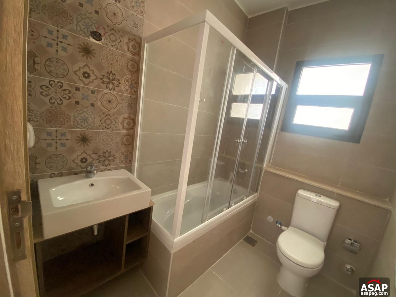 Finished Apartment for Sale in Fifth Square Finished Apartment for Sale in Fifth Square