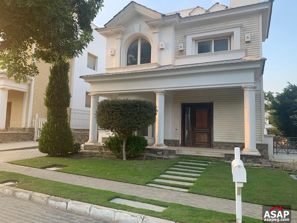 Stand Alone for Sale in Mountain View 2 Stand Alone for Sale in Mountain View 2