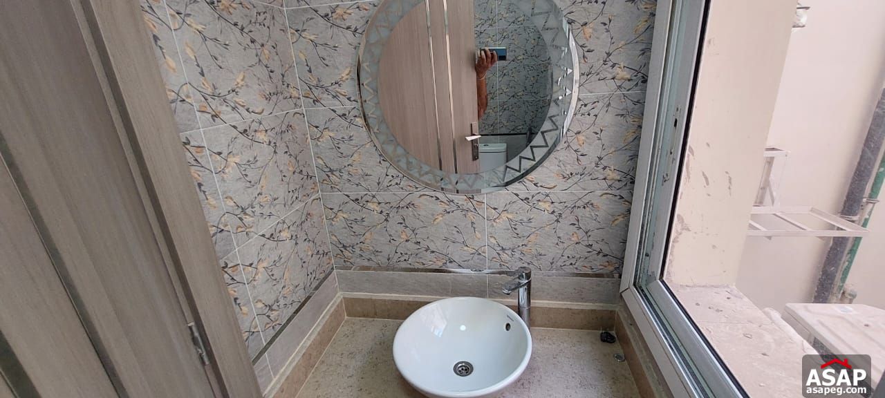 Semi Furnished Apartment for Rent in Hyde Park Semi Furnished Apartment for Rent in Hyde Park