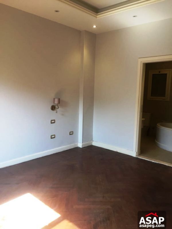 Apartment with Nile View in Zamalek