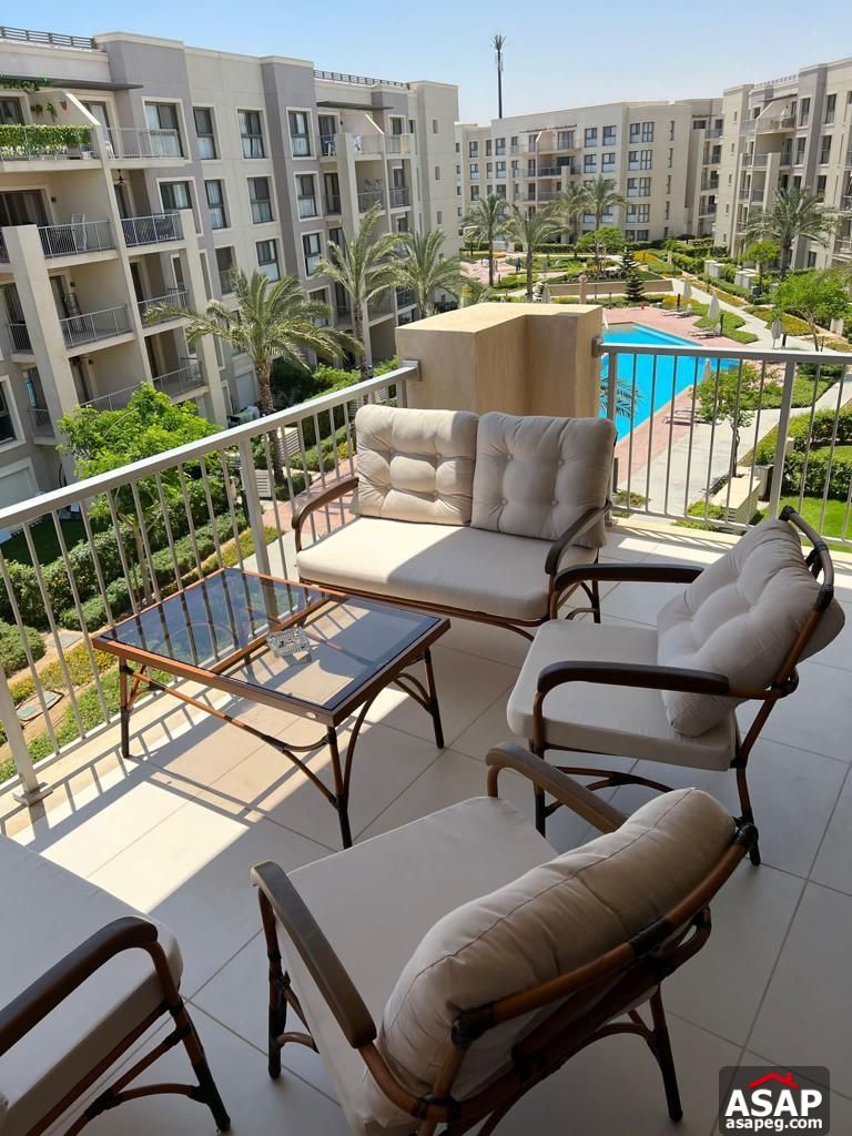 Furnished Chalet with Pool View for Sale in Marassi