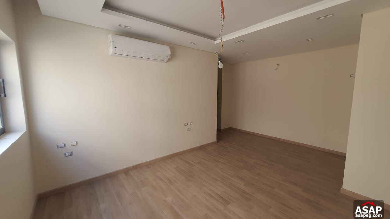 Apartment with Lake View in Lake View Residence Apartment with Lake View in Lake View Residence