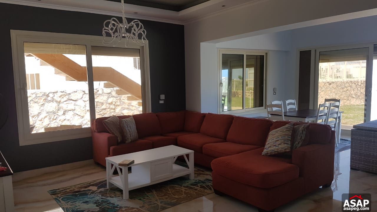 Villa for Sale in North Coast - Hacienda White