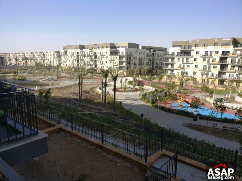 Apartment for Rent with Park View in Eastown Apartment for Rent with Park View in Eastown