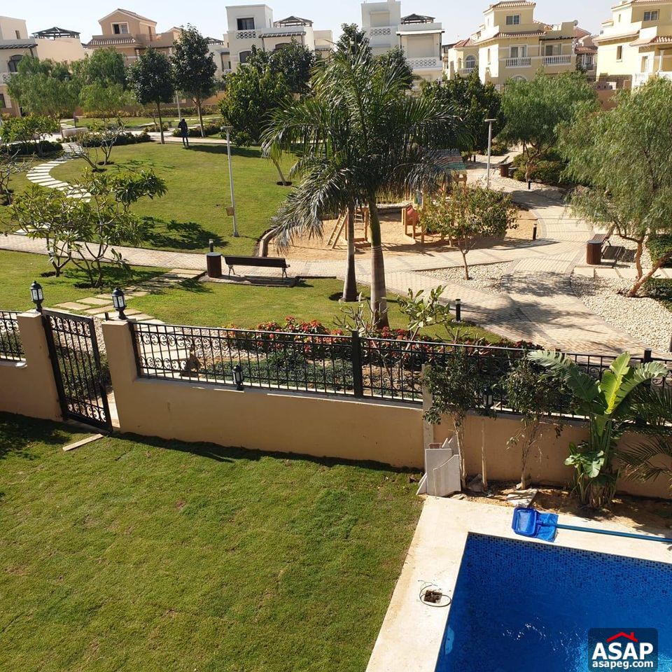 Stand Alone for Rent in Hyde Park