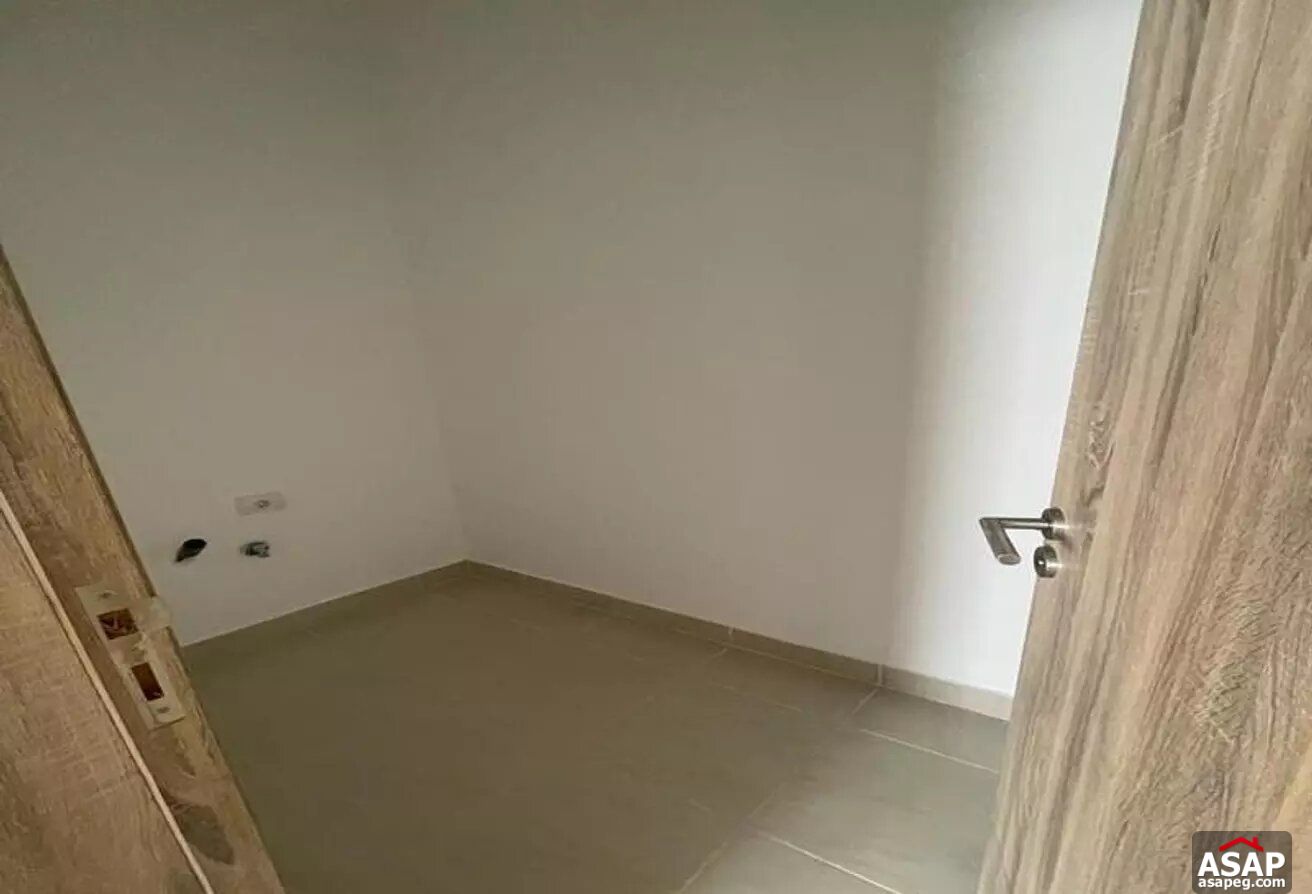 Apartment for Rent in Fifth Square Apartment for Rent in Fifth Square