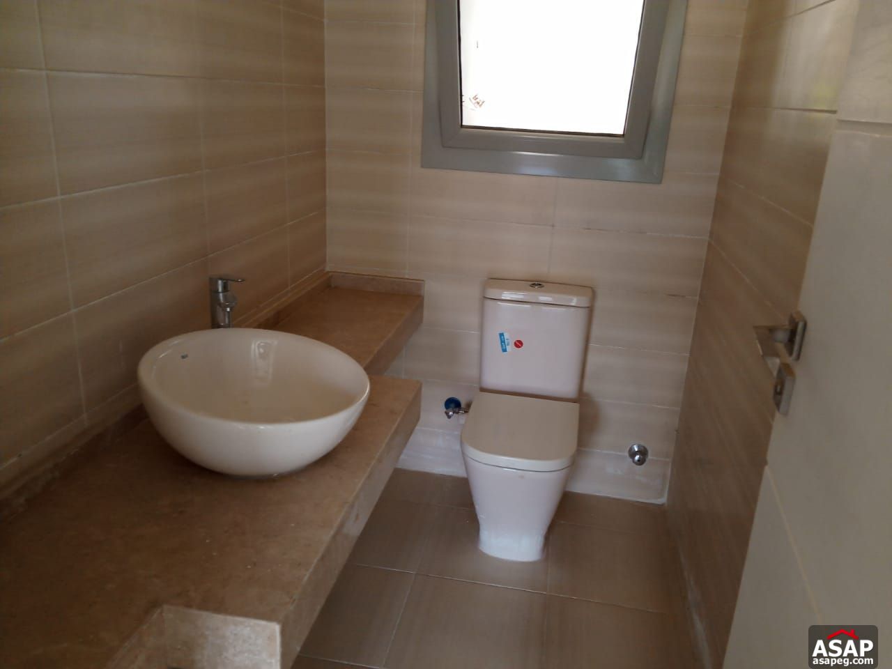 Ground Floor for Rent in Village Gate Ground Floor for Rent in Village Gate