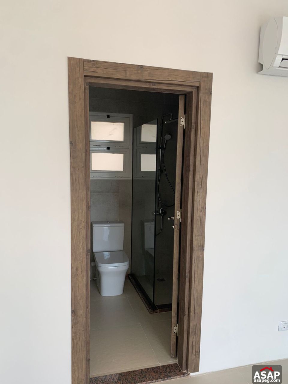 Apartment for Rent in Hyde Park Compound Apartment for Rent in Hyde Park Compound