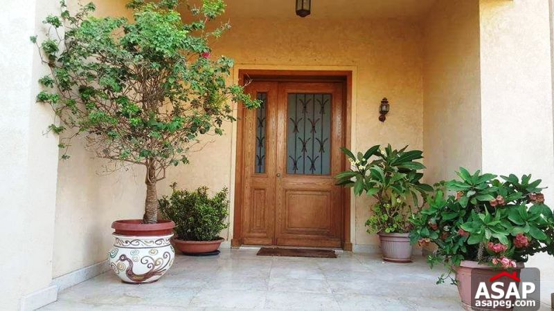 Villa for Rent in Sheikh Zayed Villa for Rent in Sheikh Zayed