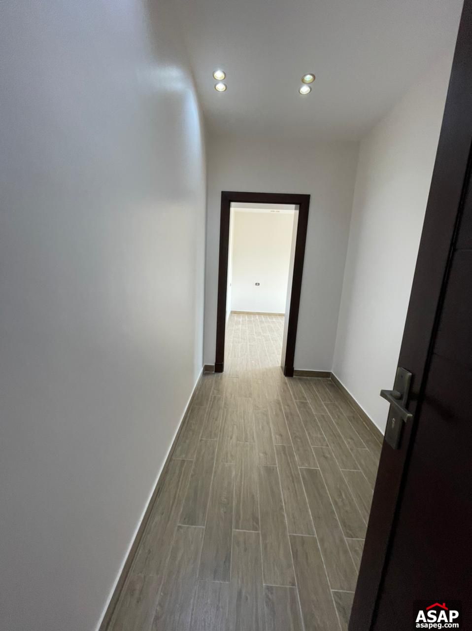 Semi Furnished Apartment for Rent in Eastown