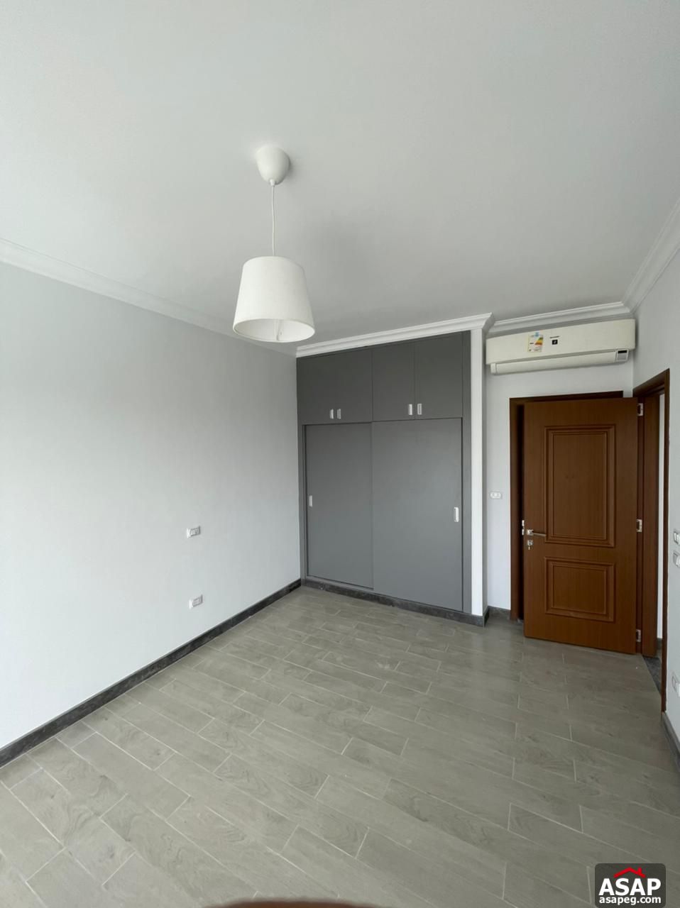 Semi-Furnished Studio for Rent in Eastown Sodic Semi-Furnished Studio for Rent in Eastown Sodic