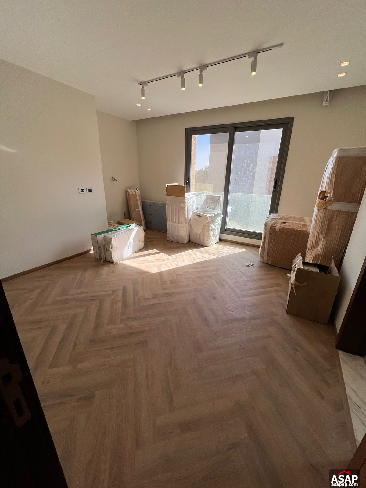 Semi Furnished Apartment for Rent in Silver Palm Semi Furnished Apartment for Rent in Silver Palm