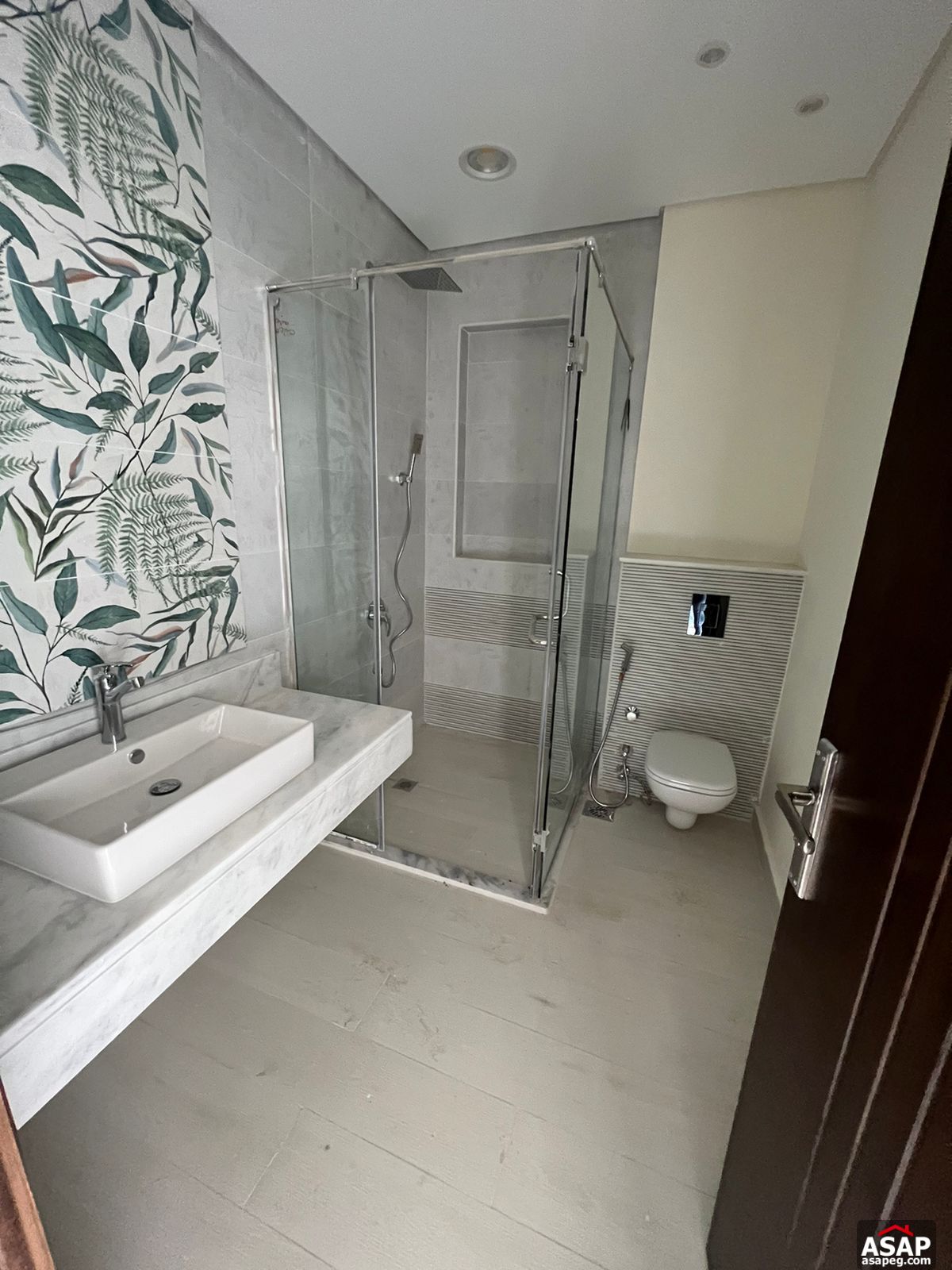 Penthouse for Rent in Lake View Residence Penthouse for Rent in Lake View Residence