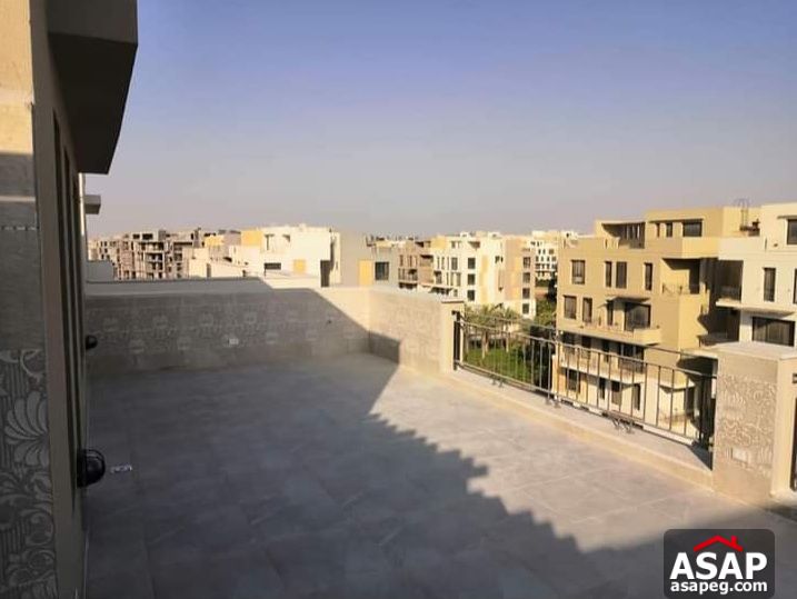 Triplex for Rent in New Cairo , Eastown Sodic Triplex for Rent in New Cairo , Eastown Sodic