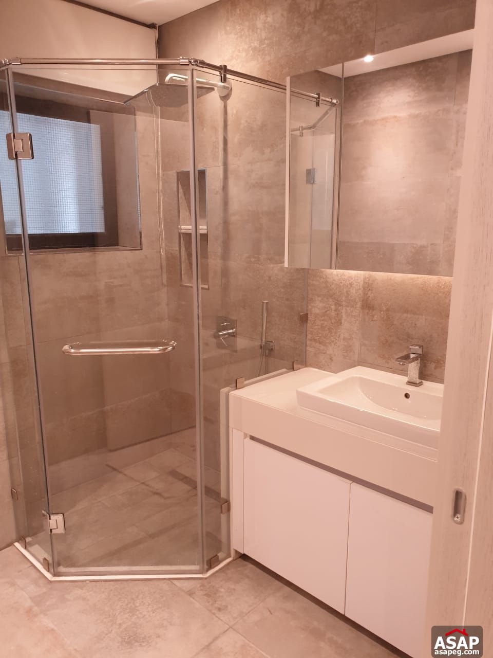 Apartment for Rent in The WaterWay Apartment for Rent in The WaterWay