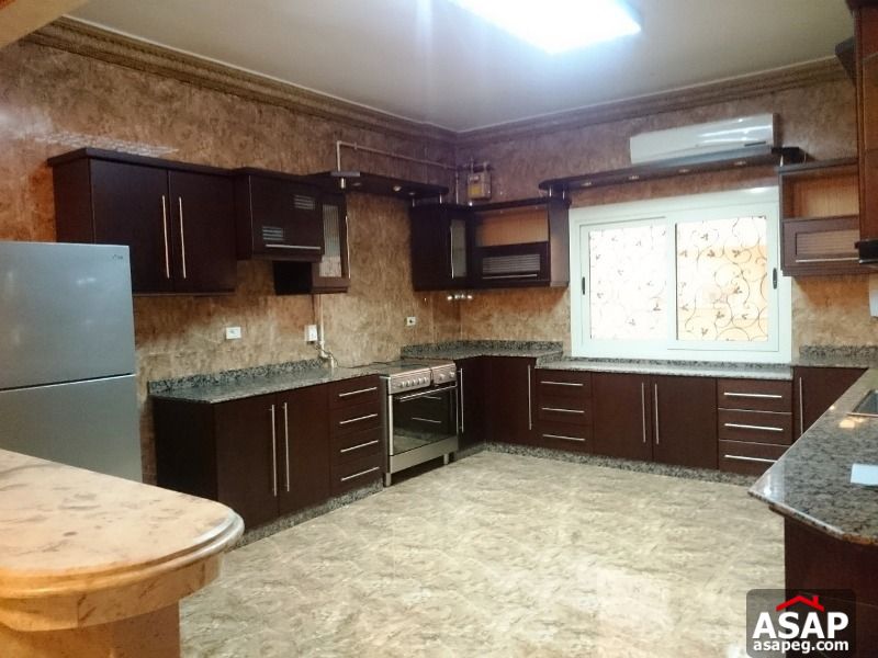 Duplex with Pool for Rent in West Golf