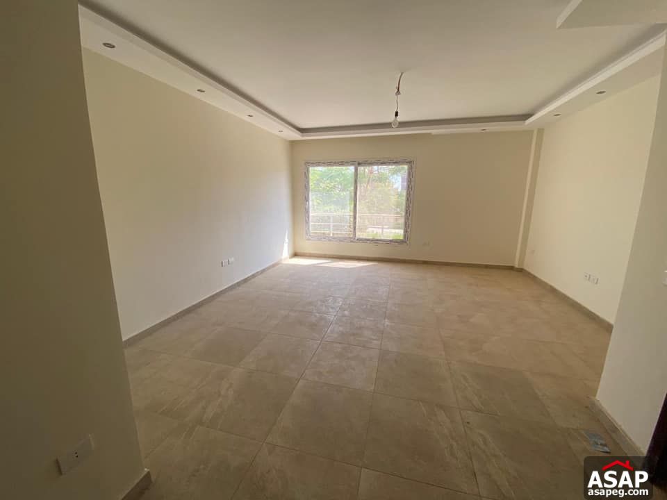 Ground Floor for Rent in Karma Residence - Sheikh Zayed