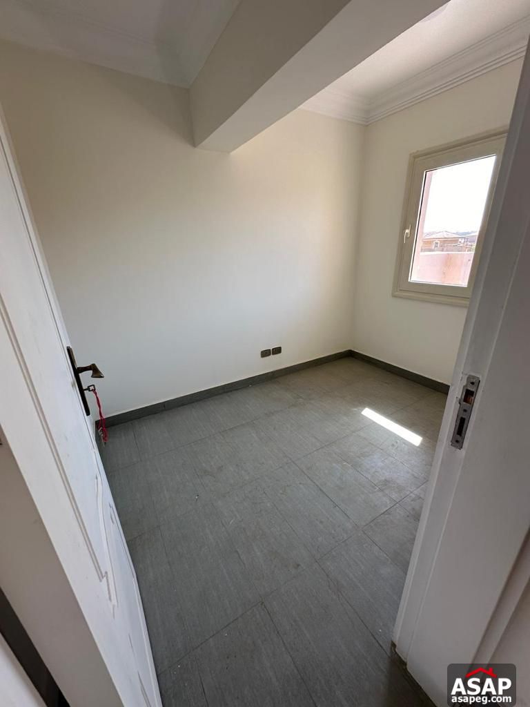 Villa for Rent in Royal Maxim Compound Villa for Rent in Royal Maxim Compound