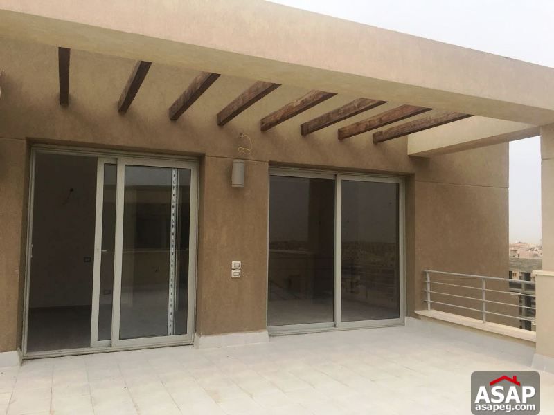 Penthouse for Rent in Village Gate