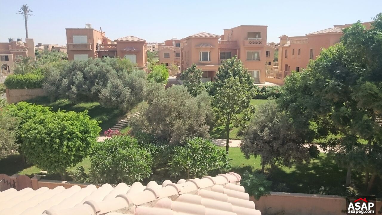 Twin House with Garden for Rent in Bellagio