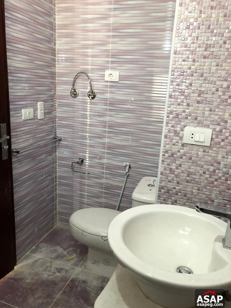 Semi Furnished Apartment for Rent in Eastown Semi Furnished Apartment for Rent in Eastown