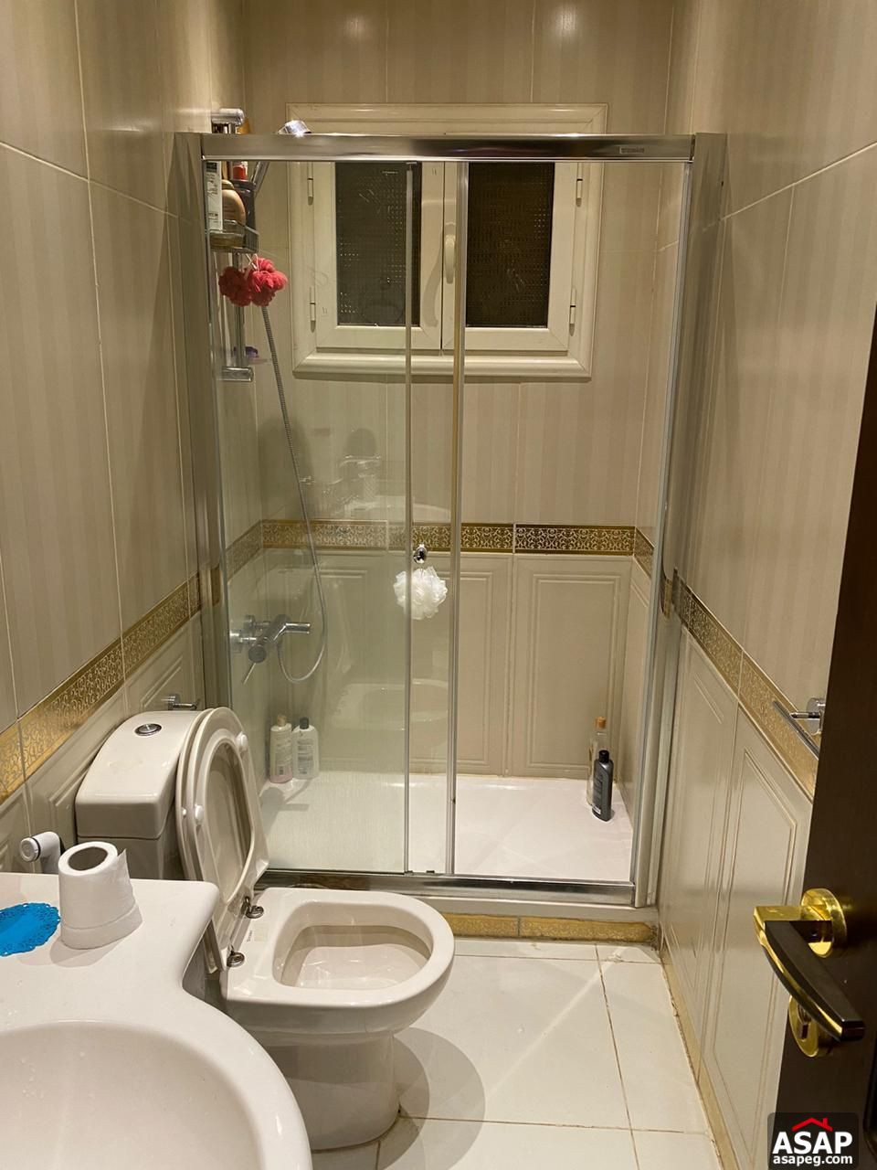 Stand ALone Villa for Sale in Zizinia Gardens