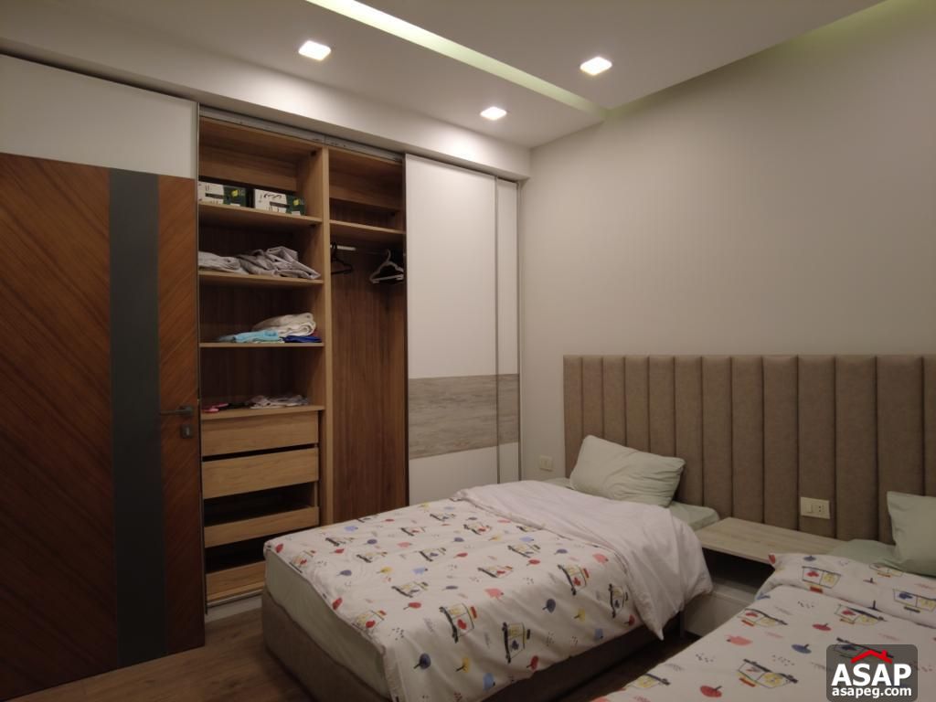 Furnished Studio for Rent in Village Gate Furnished Studio for Rent in Village Gate