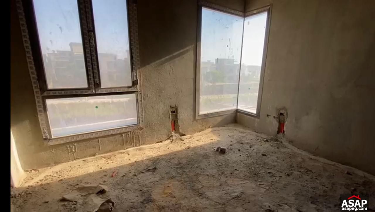 Villa for Sale in Villette