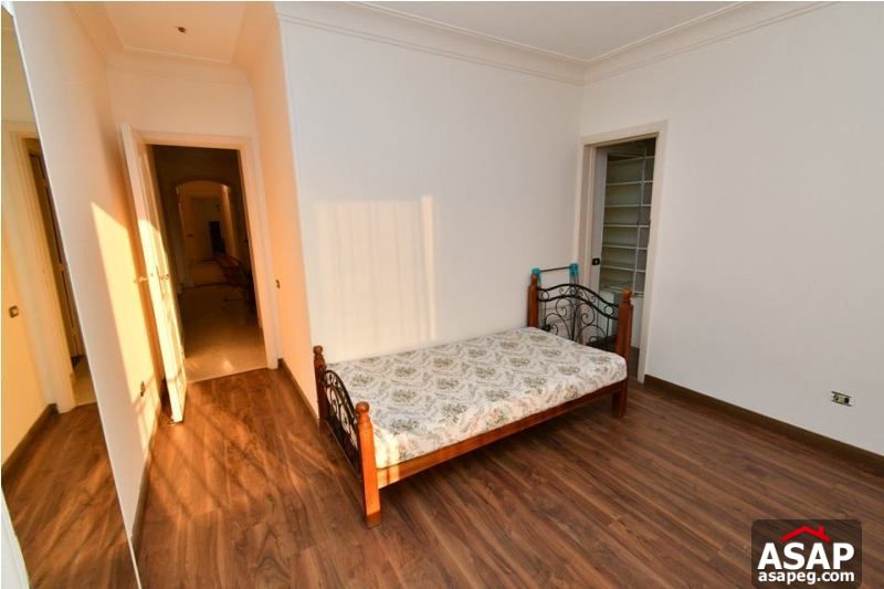 Nice Flat with Nile View in Zamalek for Sale Nice Flat with Nile View in Zamalek for Sale