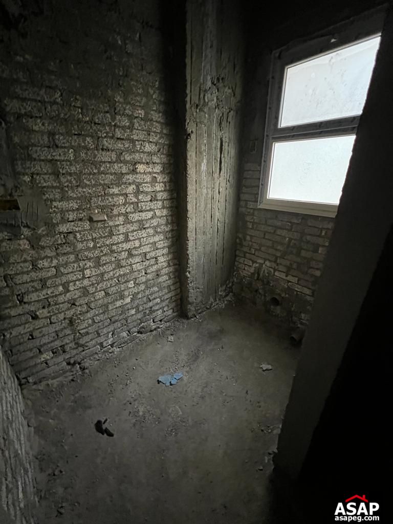 Penthouse for Sale in Stone Residence Penthouse for Sale in Stone Residence