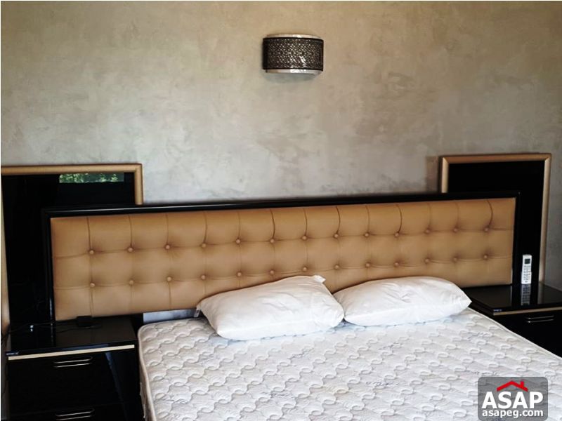 Studio for Rent in the Village Palm Hills Studio for Rent in the Village Palm Hills