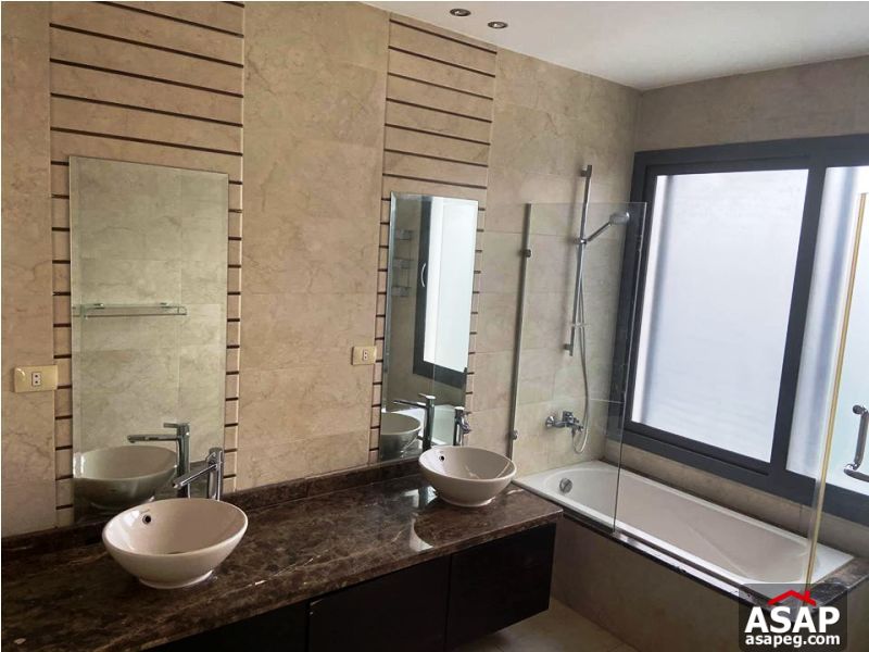 Stand Alone with Garden in Allegria Sodic for Rent