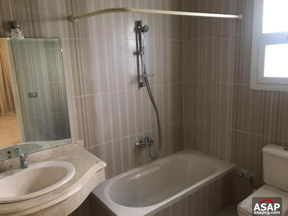 Villa for Rent in Gardenia 2 Compound